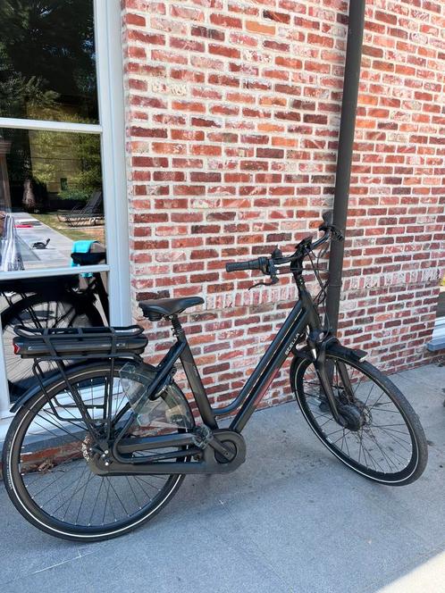 elektrische fiets Stella, inclusief lader, Fietsen en Brommers, Elektrische fietsen, Gebruikt, Overige merken, 55 tot 59 cm, 30 tot 50 km per accu