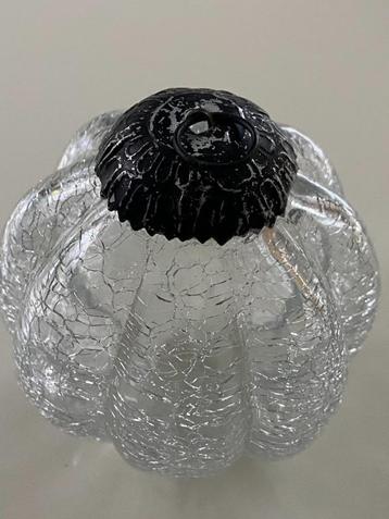 Zware 60 jaar oude massieve glazen retro HEKSENKERSTBAL beschikbaar voor biedingen