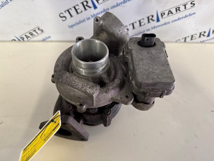 Turbo van een Mercedes Vito, Auto-onderdelen, Motor en Toebehoren, Mercedes-Benz, Gebruikt, 3 maanden garantie, Ophalen of Verzenden