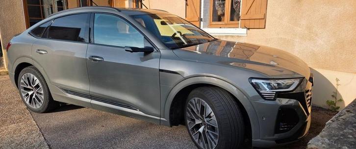 Audi q8 55 etron sportback quatro, Auto's, Audi, Particulier, Q8, Head-up Display, Elektrisch, Automaat, Overige kleuren, Zwart