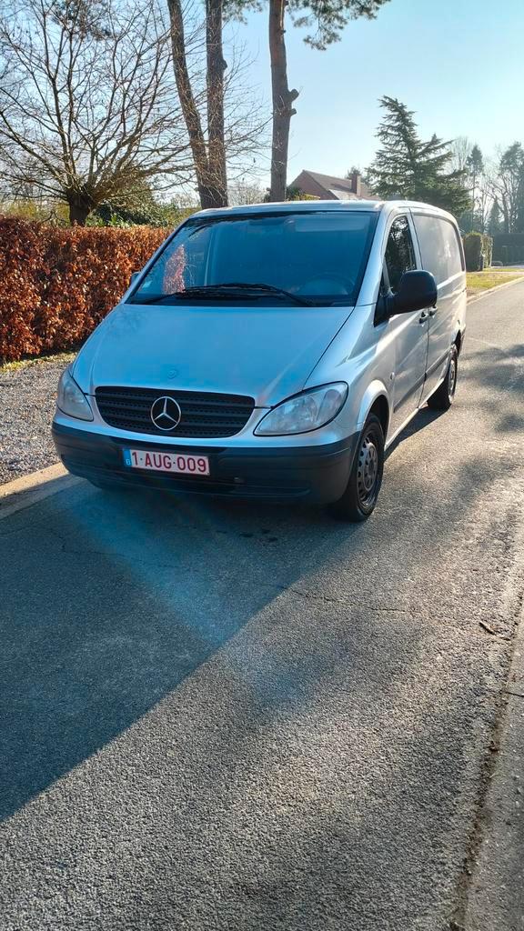 Mercedes Vito, Auto's, Bestelwagens en Lichte vracht, Particulier, Mercedes-Benz, Diesel, Euro 3, 6 deurs, Handgeschakeld, Zilver of Grijs