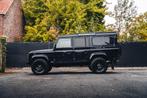 Land Rover Defender 110 // TD5 // FULL BLACK // EX BTW, Auto's, 90 kW, Zwart, LED verlichting, Leder en Stof