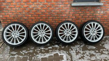 Jantes origine Mercedes 20pouces beschikbaar voor biedingen