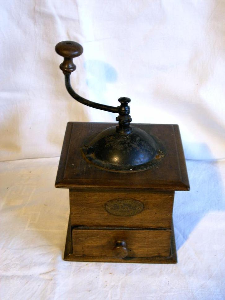 Koffiemolen van Peugeot frères, Antiek en Kunst, Antiek | Keukengerei, Ophalen of Verzenden