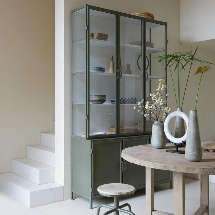 vitrinekast metaal zand wit blauw groen terra zwart mosterd, Huis en Inrichting, Kasten | Vitrinekasten, Nieuw, 200 cm of meer