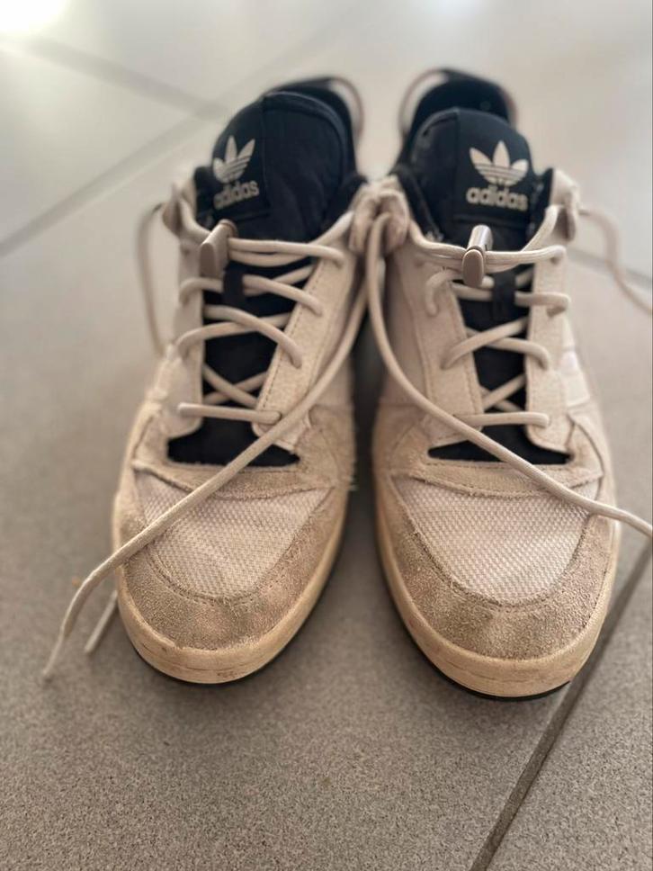 Adidas FORUM LOW CL sneaker maat “40 2/3”, Kleding | Dames, Schoenen, Zo goed als nieuw, Sneakers, Beige, Ophalen of Verzenden