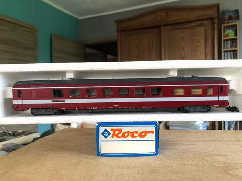 ROCO SNCF VOITURE RESTAURANT LE CAPITOLE HO, Hobby en Vrije tijd, Modeltreinen | H0, Gebruikt, Roco, Verzenden