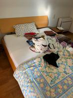 Dubbel bed met lattenbodem en matras, Ophalen, Zo goed als nieuw, 200 cm