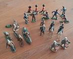 Set van 34 oude figuren, soldaten, Hobby en Vrije tijd, Ophalen of Verzenden, Gebruikt