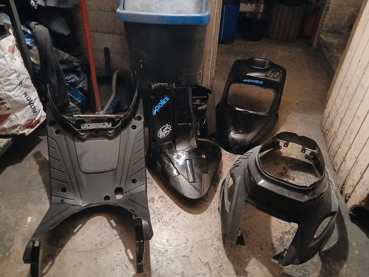 Carrosserie mbk booster ph2, Vélos & Vélomoteurs, Pièces de cyclomoteur | Général, Utilisé, Autres types, Enlèvement ou Envoi