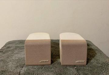 Bose Acoustimass Cube luidsprekers beschikbaar voor biedingen