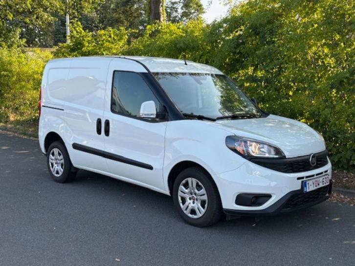 Fiat Doblo * 1.6d 90pk * Airco * Navi * Slechts 12999 Km !!!, Auto's, Bestelwagens en Lichte vracht, Bedrijf, Te koop, ABS, Achteruitrijcamera