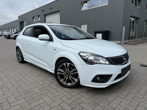 Kia Ceed 1,6 Crdi euro 5 Airco ONLY EXPORT (bj 2011), Auto's, Kia, Bedrijf, Te koop, (Pro) Cee d, Diesel, Euro 5, Berline, Handgeschakeld