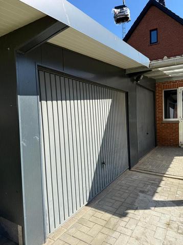 2x garage poort beschikbaar voor biedingen