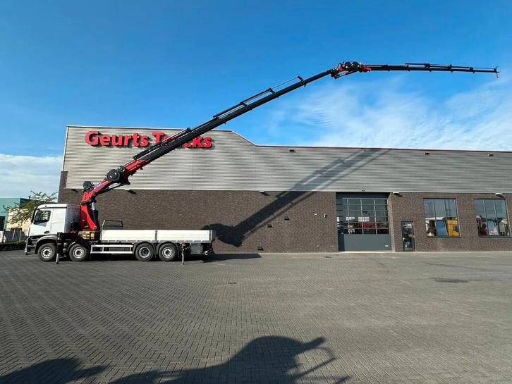 Mercedes-Benz Arocs 3251 8X2 + HMF 7020-K7 FJ 1400-K6 KRAAN/, Auto's, Vrachtwagens, Te koop, ABS, Achteruitrijcamera, Airconditioning