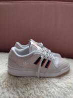 ADIDAS sneakers maat 42,5, Kleding | Heren, Schoenen, Ophalen, Wit, Zo goed als nieuw, Adidas
