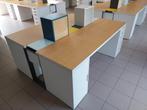 Bureaux 186 cm x 150 cm - peuvent être séparés, Articles professionnels, Aménagement de Bureau & Magasin | Mobilier de bureau & Aménagement