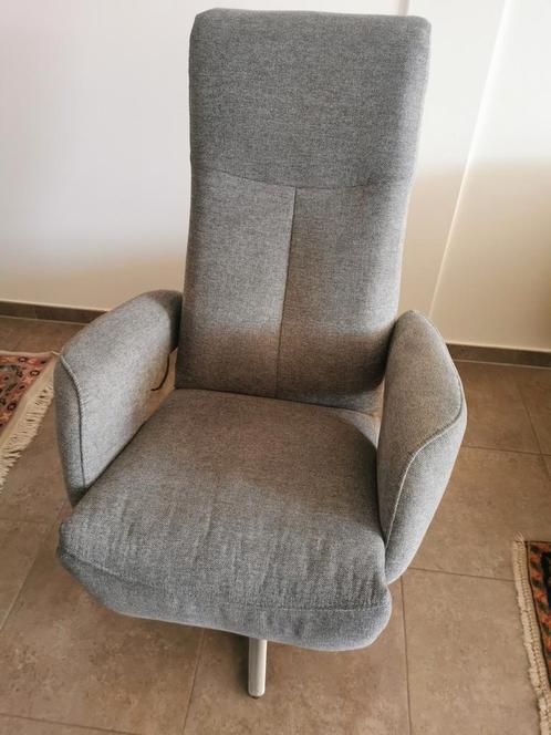 Grijze relaxzetel - elektrisch, Huis en Inrichting, Zetels | Zetels en Chaises Longues, Stof, Ophalen