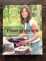 Puur genieten • Pascale Naessens, Livres, Comme neuf, Enlèvement ou Envoi