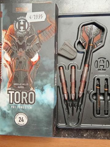 Harrows Toro 24 gram, Sport en Fitness, Darts, Ophalen of Verzenden, Zo goed als nieuw, Flights