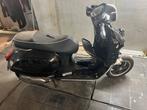 Vespa GTS 125 met schade, Ophalen, Gebruikt, 125 cc