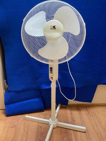 Ventilateur sur pied beschikbaar voor biedingen