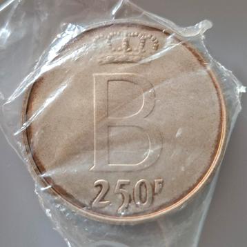 België 250 francs 1976 "25 jaar Koning Boudewijn" beschikbaar voor biedingen