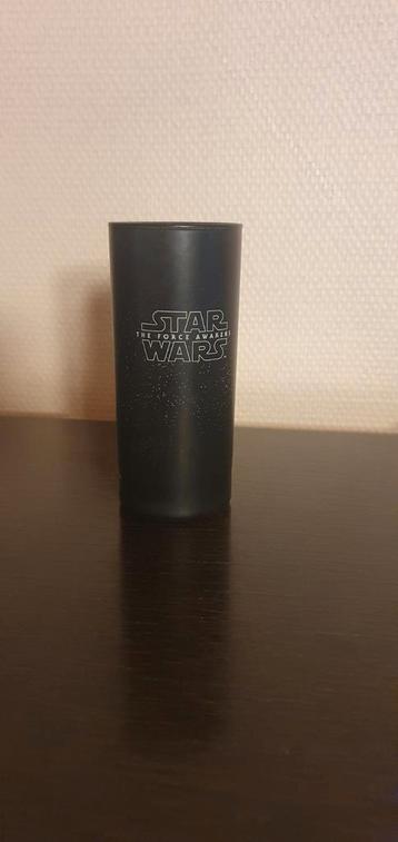Recht zwart fundrinkglas. Starwars. Collection item.  beschikbaar voor biedingen