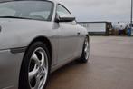 Porsche 911 996 coupe, Autos, Porsche, Argent ou Gris, Achat, Entreprise, Carnet d'entretien