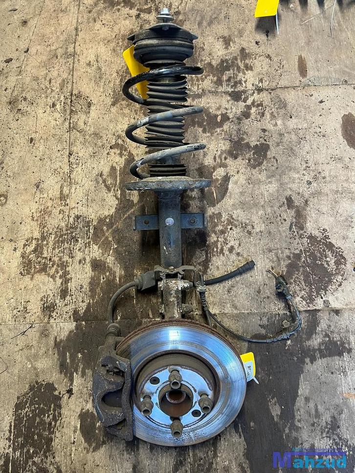 RENAULT CLIO 3 links voor veerpoot 2005-2012, Auto-onderdelen, Ophanging en Onderstel, Renault, Gebruikt, Ophalen of Verzenden