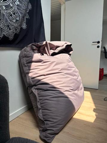 Outdoor zitzak, nooit gebruikt. beschikbaar voor biedingen