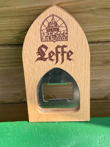 Leffe trappist flesopener aftrekker Leffe bier beuken hout  beschikbaar voor biedingen