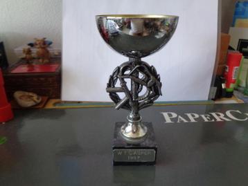 Trofee beschikbaar voor biedingen