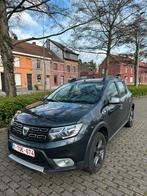 Dacia Sandero Stepway Explorer TCe90, Auto's, Dacia, Zwart, 5 zetels, 5 deurs, Particulier