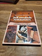 Zelf meubels restaureren, Boeken, Ophalen of Verzenden, Gelezen, Houtbewerking