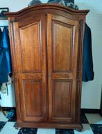 Halkast met hanger, Ophalen