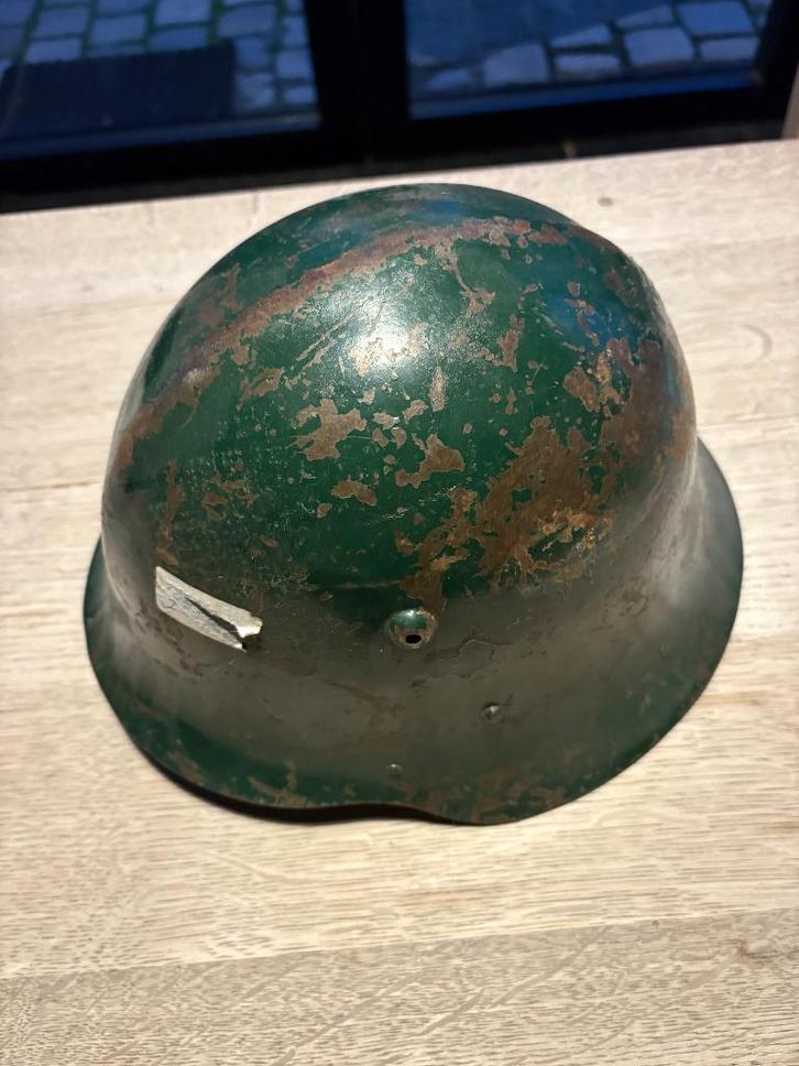 Originele bulgaarse legerhelm m36 1936 woII, Collections, Objets militaires | Général, Enlèvement ou Envoi