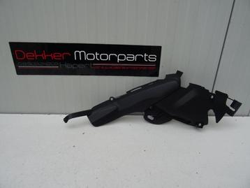 Uitlaat afwerkkap / Catalisator Yamaha YZF R1 2007-2008 RN19 beschikbaar voor biedingen