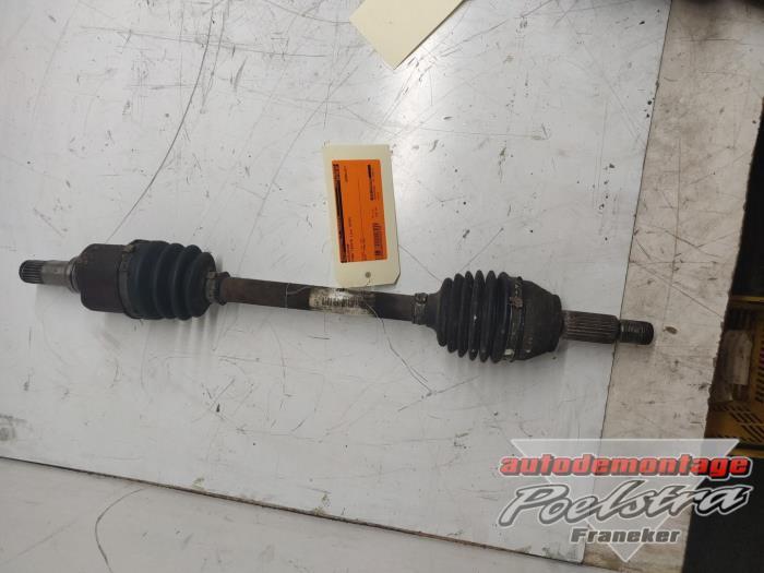 Aandrijfas links-voor van een Ford Fiesta, Auto-onderdelen, Remmen en Aandrijving, Ford, Gebruikt, Ophalen of Verzenden