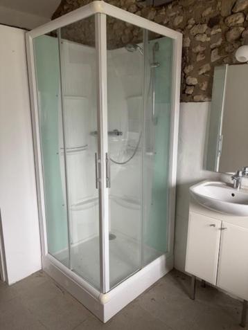 Cabine de douche  beschikbaar voor biedingen