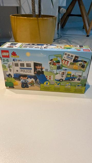 DUPLO 5680 Poltiewagen / Politiecombi beschikbaar voor biedingen
