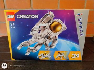 Lego Creator 3 en 1 31152 Spaceman disponible aux enchères