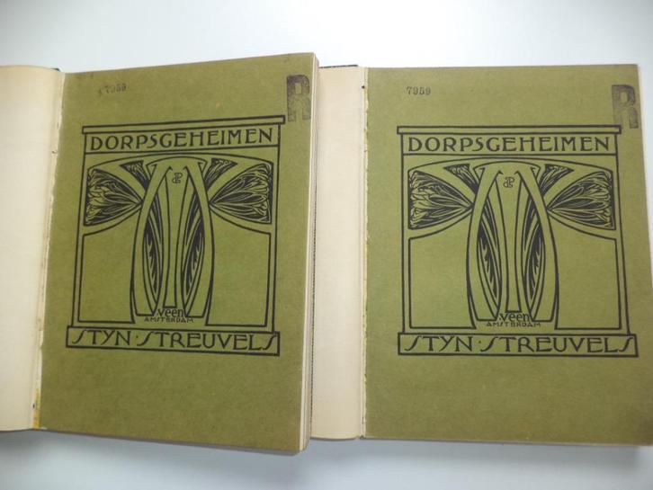Stijn STREUVELS Dorpsgeheimen I &II J de Praetere VEEN A'dam, Boeken, Literatuur, Ophalen of Verzenden