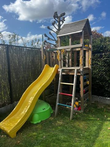 Jungle Safari houten speeltoestel met glijbaan beschikbaar voor biedingen