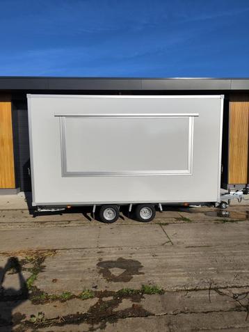 Verkoopwagen Snackwagen Food Truck Premium 3m 3.57 4.2m  beschikbaar voor biedingen