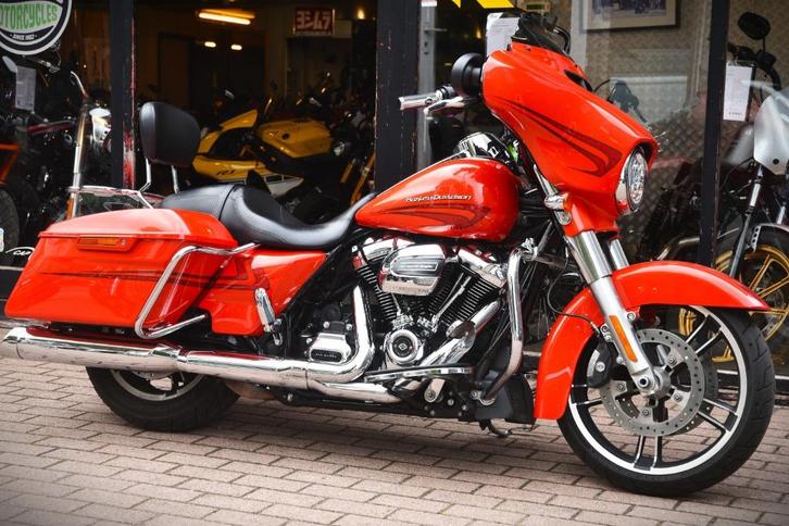HARLEY DAVIDSON 107 STREET GLIDE SPECIAL ***MOTOVERTE.BE***, Motoren, Motoren | Harley-Davidson, Bedrijf, Chopper, 2 cilinders