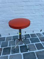 Oud retro krukje, Huis en Inrichting, Ophalen, Zo goed als nieuw