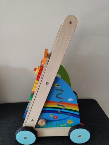 Trotteur bébé beschikbaar voor biedingen