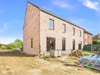 Huis te koop in Geetbets, 4 slpks, 185 m², Vrijstaande woning, 4 kamers