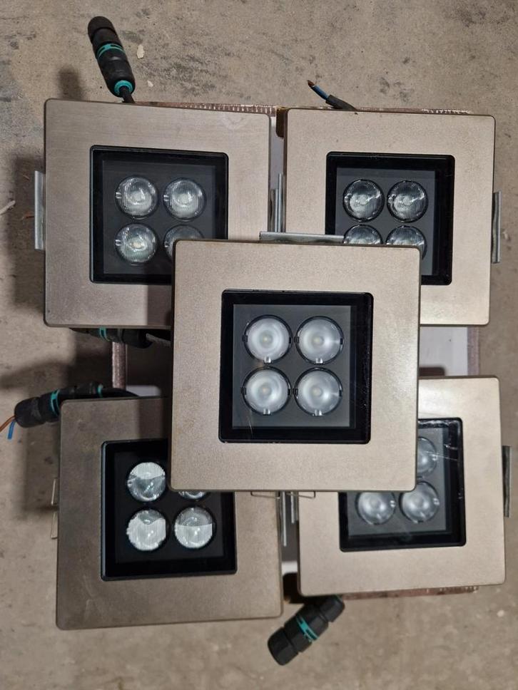 Luminaires encastrés Artemide 15x15x5 (extérieur), Jardin & Terrasse, Éclairage extérieur, Spots, Enlèvement